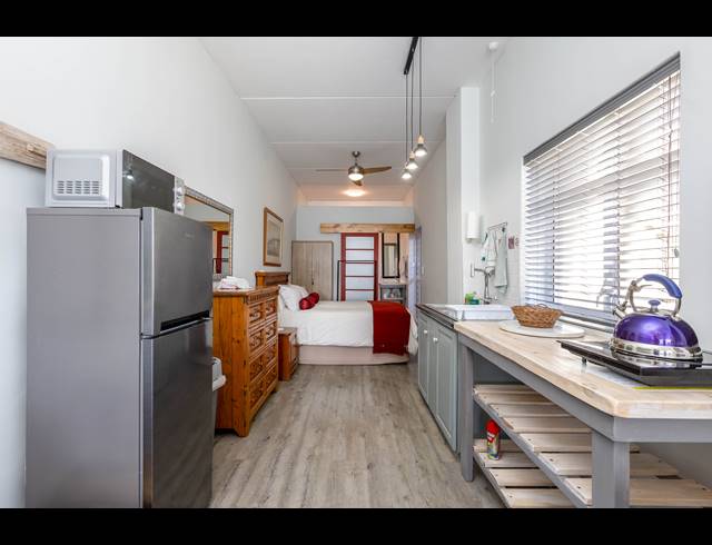 1 BEDROOM GATED ESTATE TO LET IN DEVILS PEAK ESTATE